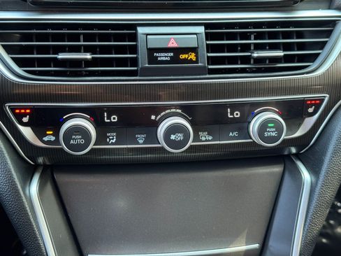 Used 2021 Honda Accord Sport Special Edition image 26
