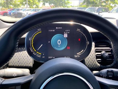 Used 2022 MINI Cooper SE FWD image 18