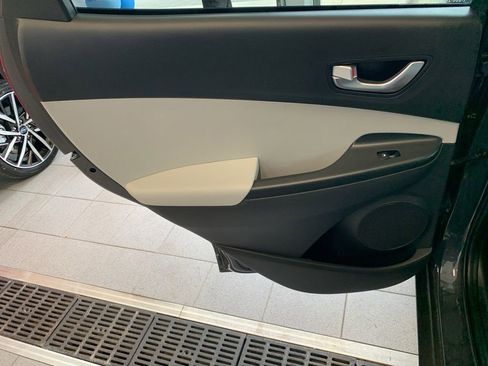 Certified 2023 Hyundai Kona SEL w/ Convenience Package AWD/4WD image 13