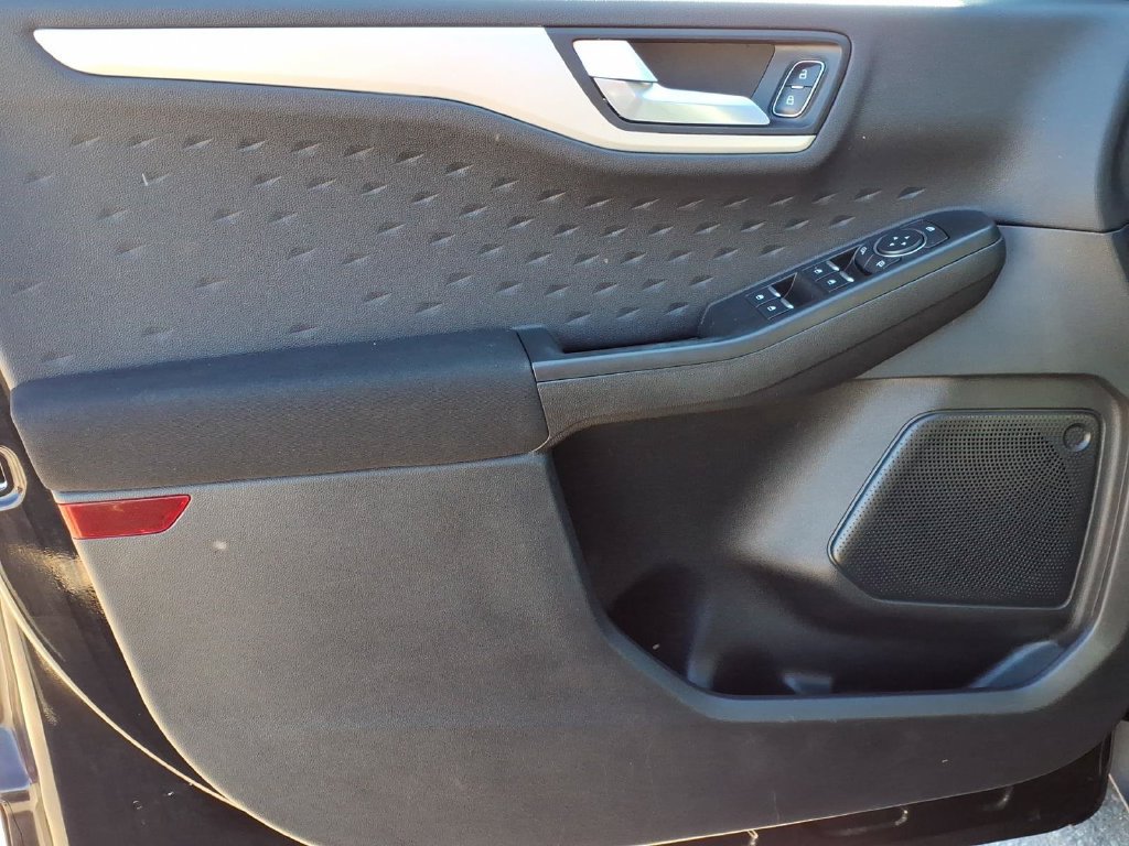 Certified 2020 Ford Escape SE AWD/4WD image 13