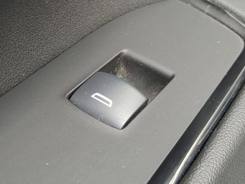 Certified 2025 GMC Sierra 2500 AT4 w/ AT4 Premium Plus Package image 38