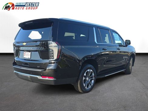 New 2026 Chevrolet Suburban LT w/ Comfort Package image 6