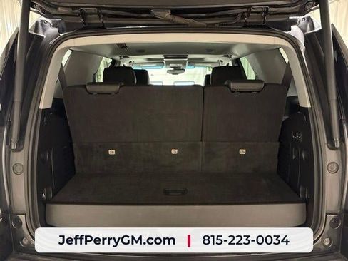 Used 2020 GMC Yukon SLT w/ Premium Edition AWD/4WD image 30