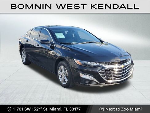 Used 2024 Chevrolet Malibu LS image 1