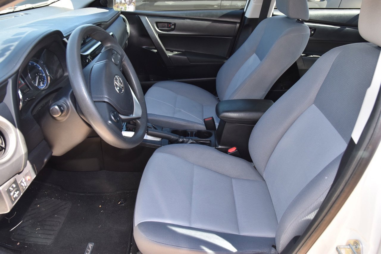 Used 2018 Toyota Corolla L FWD image 10