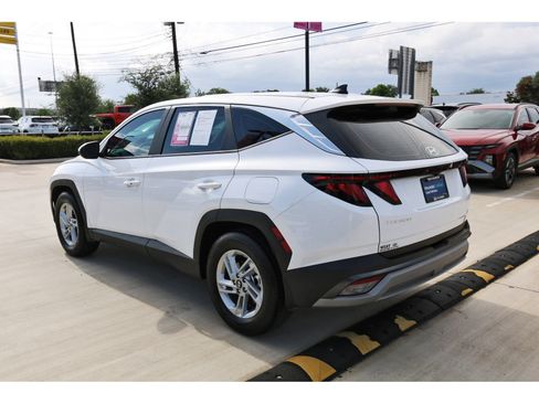 Certified 2026 Hyundai Tucson SE FWD image 6
