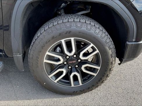 Used 2021 GMC Sierra 1500 AT4 image 8
