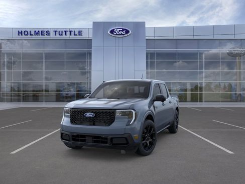 New 2026 Ford Maverick Lariat w/ Black Appearance Package image 2