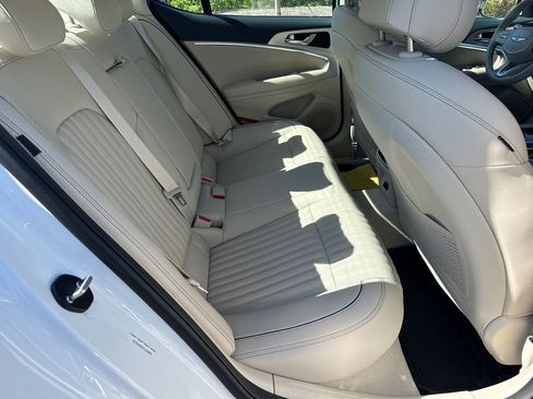 Used 2026 Genesis G70 2.5T Prestige RWD image 15