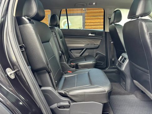 Used 2021 Volkswagen Atlas SEL R-Line AWD/4WD image 23
