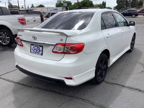 Used 2013 Toyota Corolla S FWD image 12