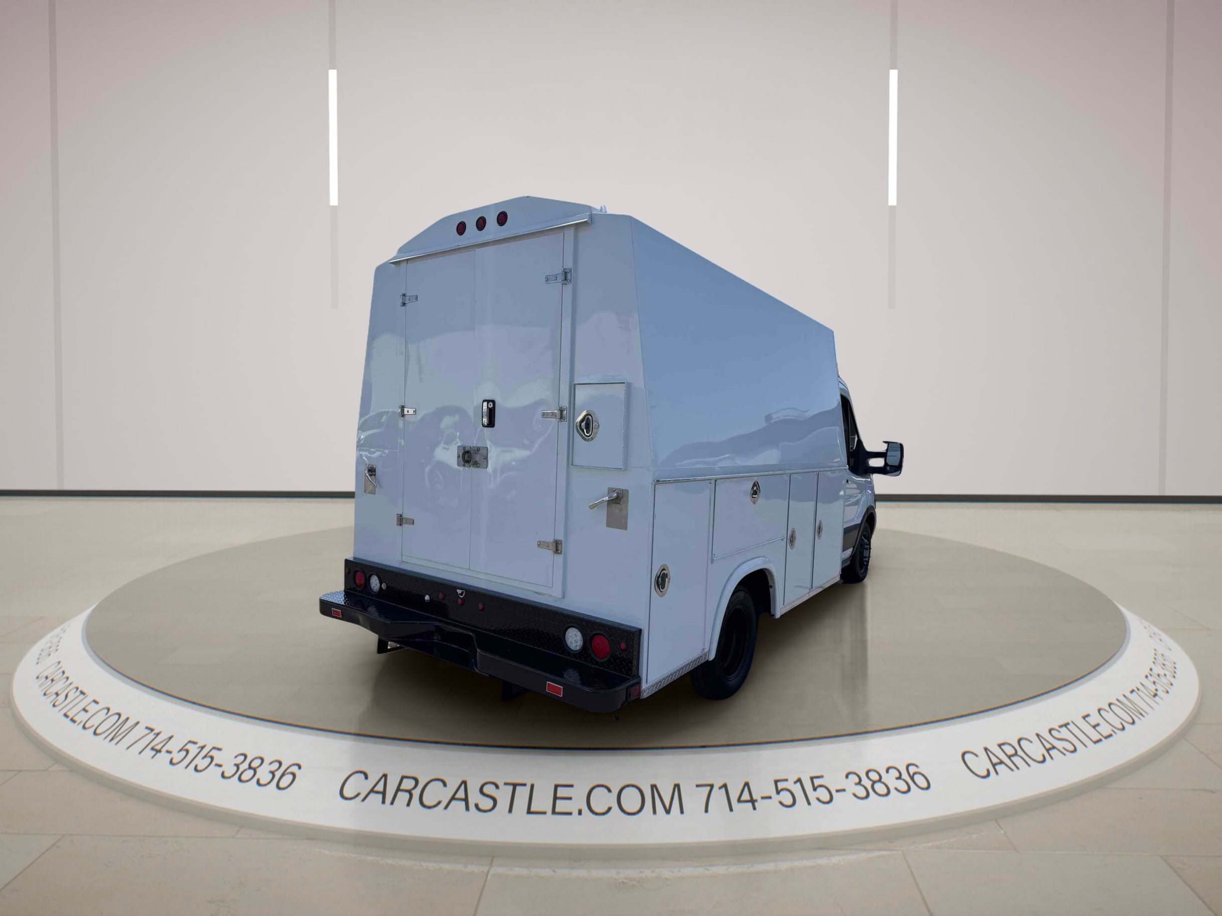Used 2019 Ford Transit 350 138 DRW w/ Premium Package RWD image 5