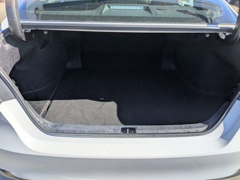 Used 2024 Toyota Camry LE image 27