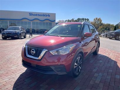 Used 2020 Nissan Kicks SV