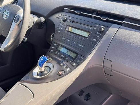 Used 2010 Toyota Prius FWD image 26
