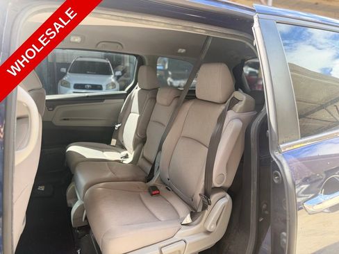 Used 2019 Honda Odyssey EX image 8
