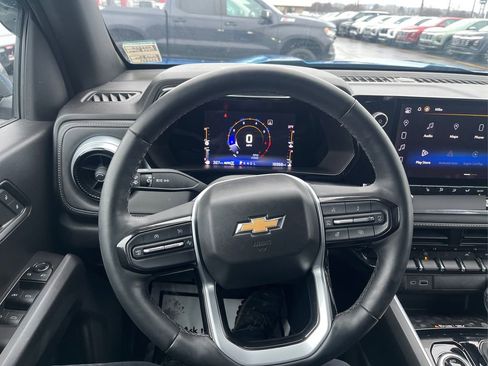 Used 2023 Chevrolet Colorado LT w/ LT Convenience Package III image 17