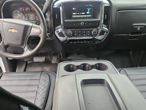 Used 2017 Chevrolet Silverado 2500 W/T w/ WT Fleet Convenience Package AWD/4WD image 5