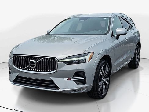 Used 2023 Volvo XC60 B5 Plus w/ Protection Package Premier FWD image 11