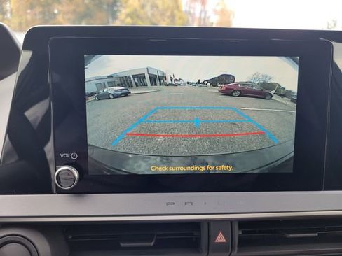 New 2026 Toyota Prius Plug-In Hybrid FWD image 29