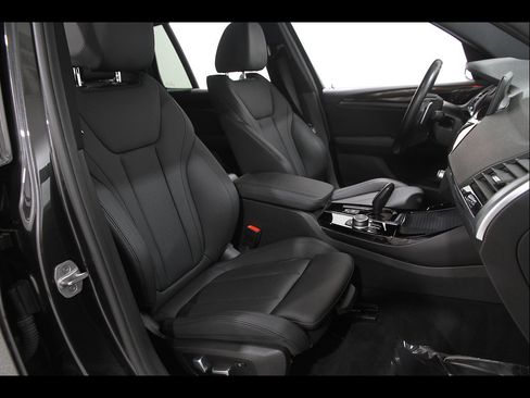 Used 2021 BMW X3 xDrive30i w/ Convenience Package (ZC2) AWD/4WD image 18