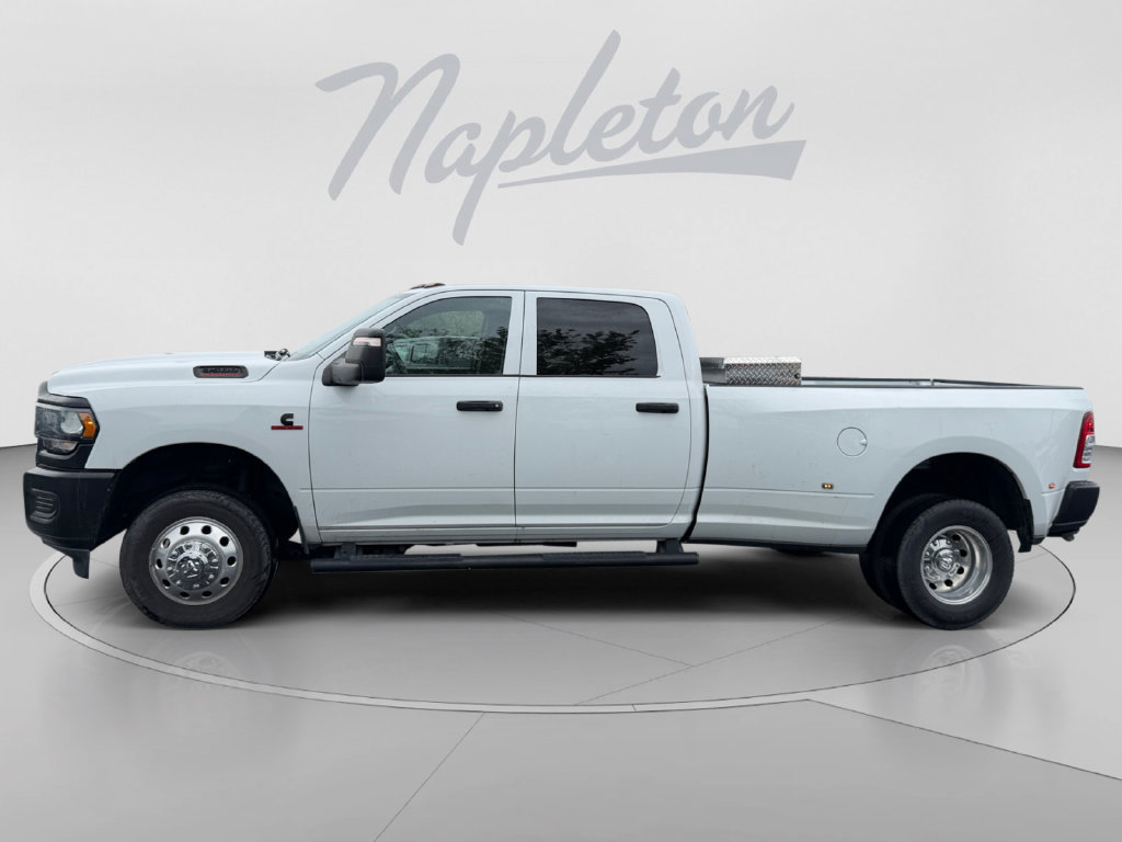 Used 2023 RAM 3500 Tradesman w/ Bed Utility Group AWD/4WD image 2