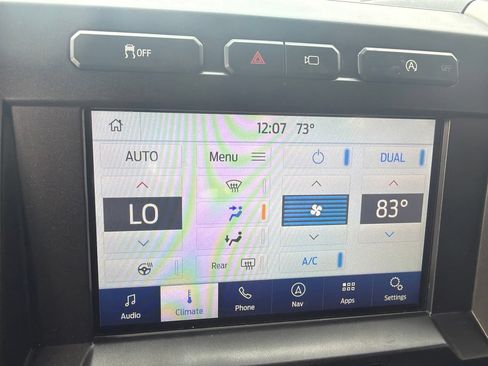 Used 2018 Ford F150 Lariat w/ Equipment Group 502A Luxury AWD/4WD image 25
