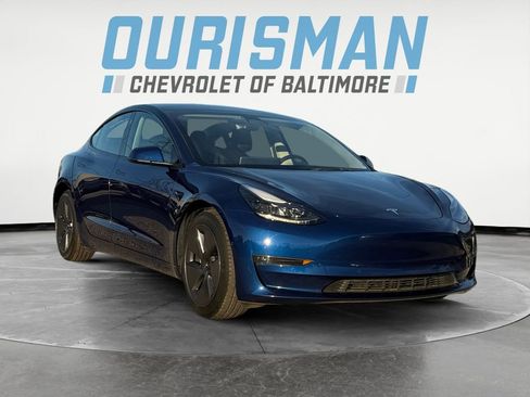 Used 2022 Tesla Model 3 Long Range image 1