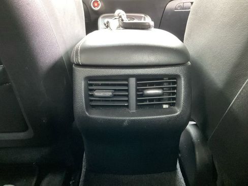 Used 2016 Dodge Challenger SRT w/ Technology Group image 23