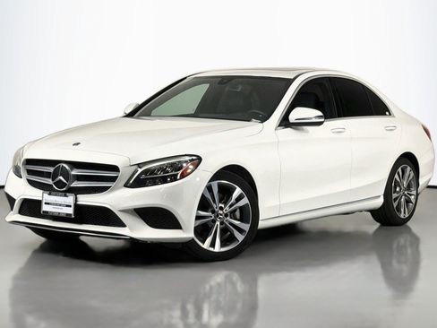 Used 2020 Mercedes-Benz C 300 Sedan image 3