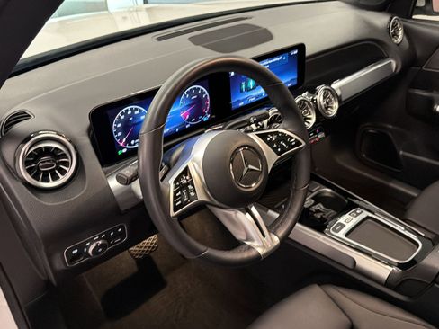 Certified 2026 Mercedes-Benz GLB 250 image 4