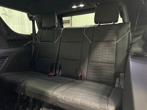 Used 2025 Cadillac Escalade V image 54