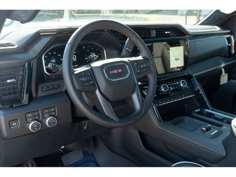 New 2026 GMC Sierra 2500 AT4X w/ LPO, Black Badging Package AWD/4WD image 11