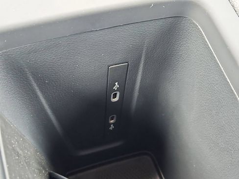 New 2026 Volkswagen Tiguan S AWD/4WD image 10
