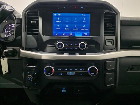 Used 2021 Ford F150 XLT w/ XTR Package image 14