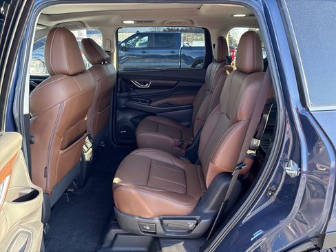 Used 2024 Subaru Ascent Touring image 15