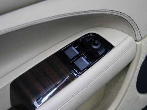 Used 2014 Jaguar XK Convertible image 11