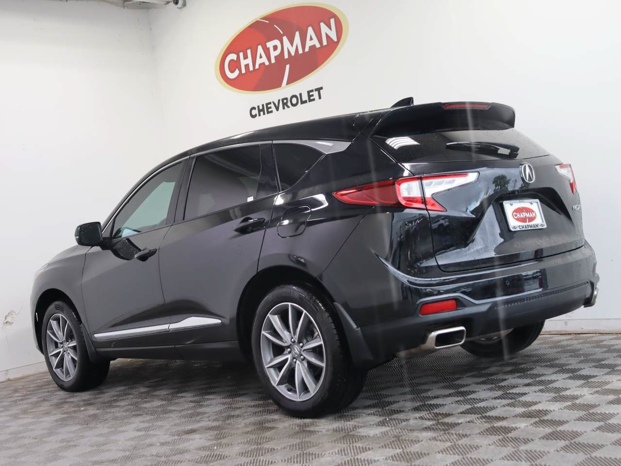 Used 2023 Acura RDX w/ Technology Package FWD image 4