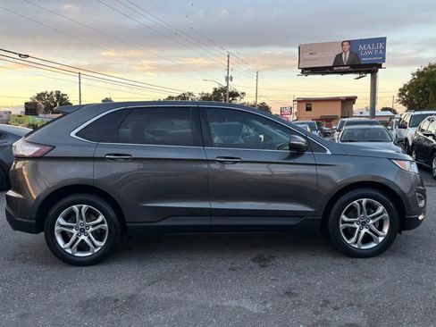 Used 2018 Ford Edge Titanium image 4