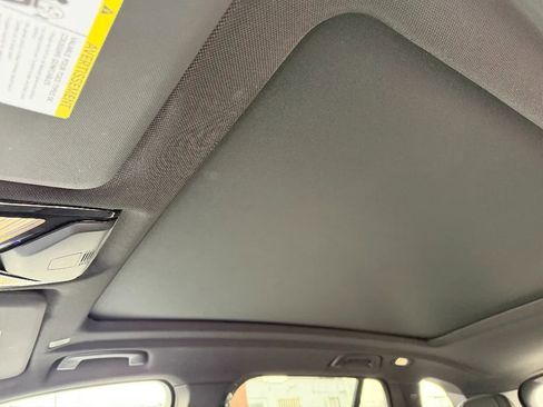 Used 2021 BMW X5 xDrive40i w/ M Sport Package image 21