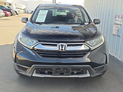 Used 2019 Honda CR-V LX image 2