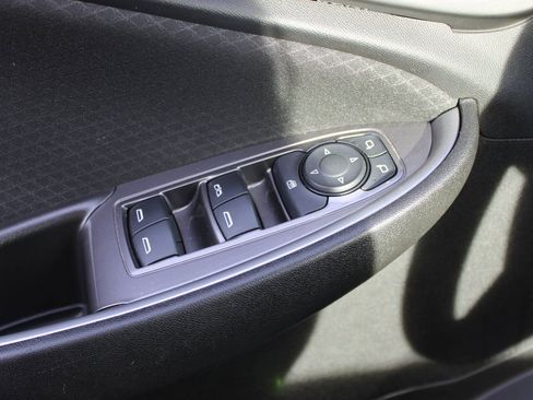 Used 2023 Chevrolet Malibu LT FWD image 19