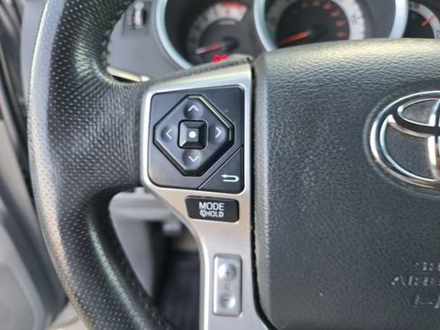 Used 2015 Toyota Tacoma PreRunner w/ TRD Sport Package RWD image 22