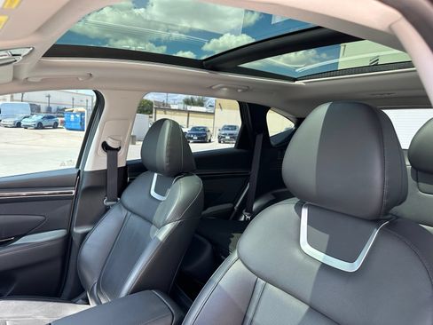 Used 2022 Hyundai Tucson Limited AWD/4WD image 14