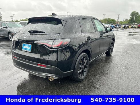 Used 2025 Honda HR-V Sport image 6