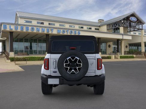 New 2025 Ford Bronco Outer Banks image 5