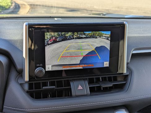 Used 2023 Toyota RAV4 XLE image 21