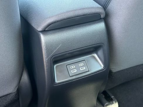 Used 2023 Toyota Corolla LE FWD image 14
