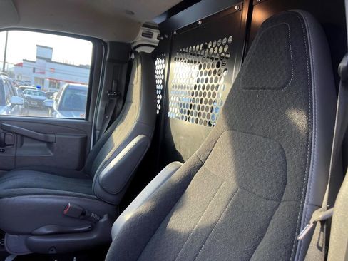 Used 2024 Chevrolet Express 2500 w/ Driver Convenience Package image 16