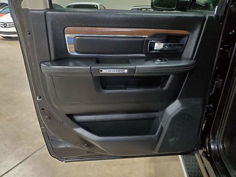 Used 2016 RAM 1500 Laramie w/ Convenience Group image 23